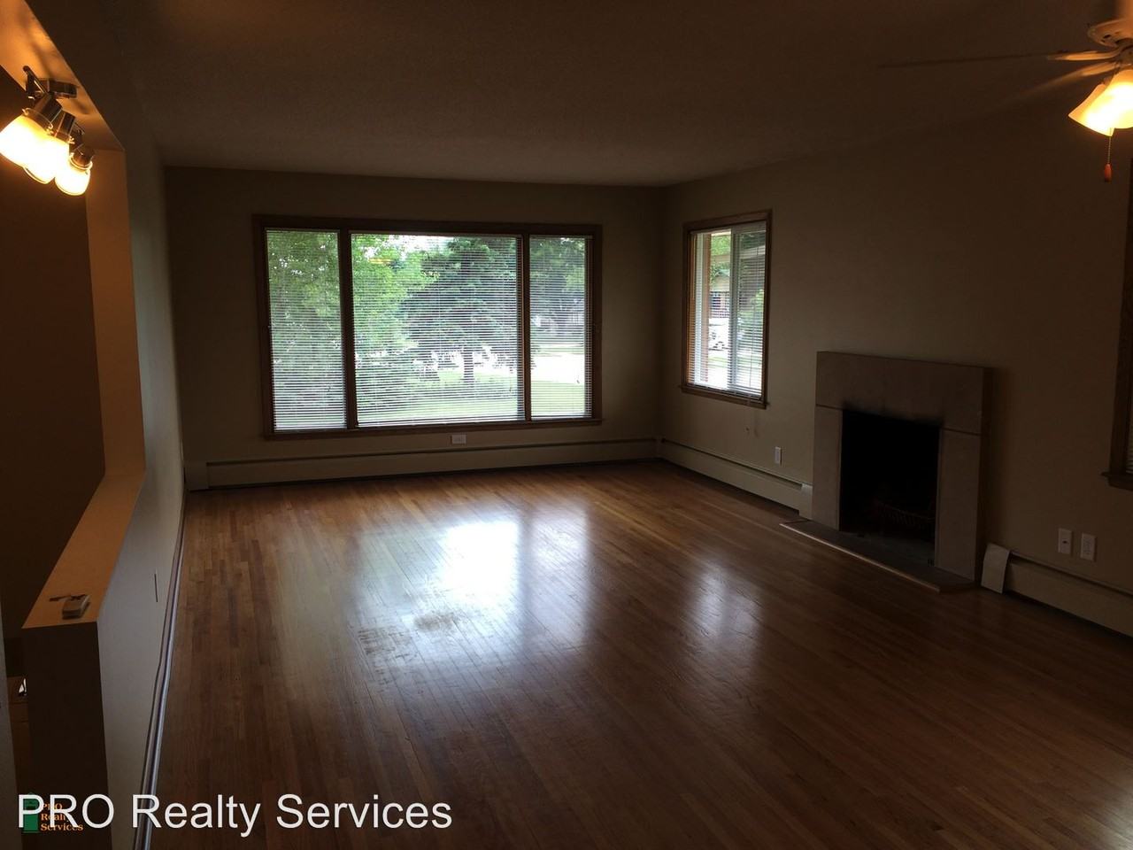 4240 Valley View Rd - Photo 2 of 9