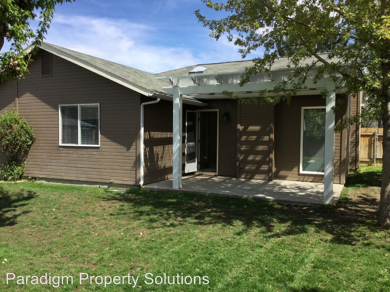 6189 N Prescott Ave - Photo 2 of 20