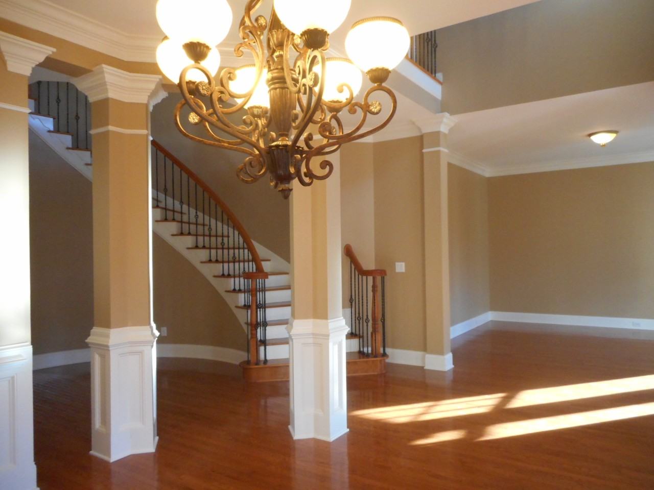 215 Turtleback Crossing Dr - Photo 3 of 20