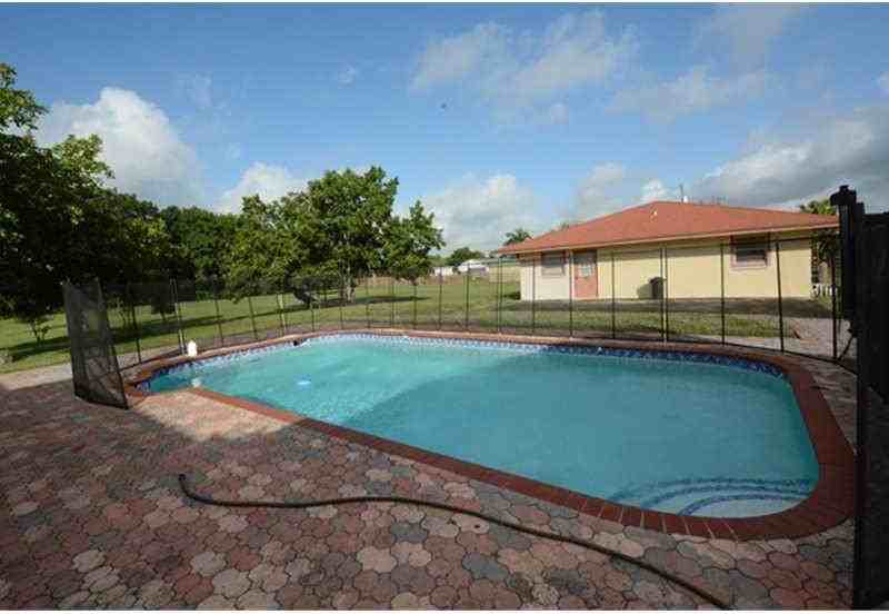 33330 Ranch Rd - Photo 3 of 6