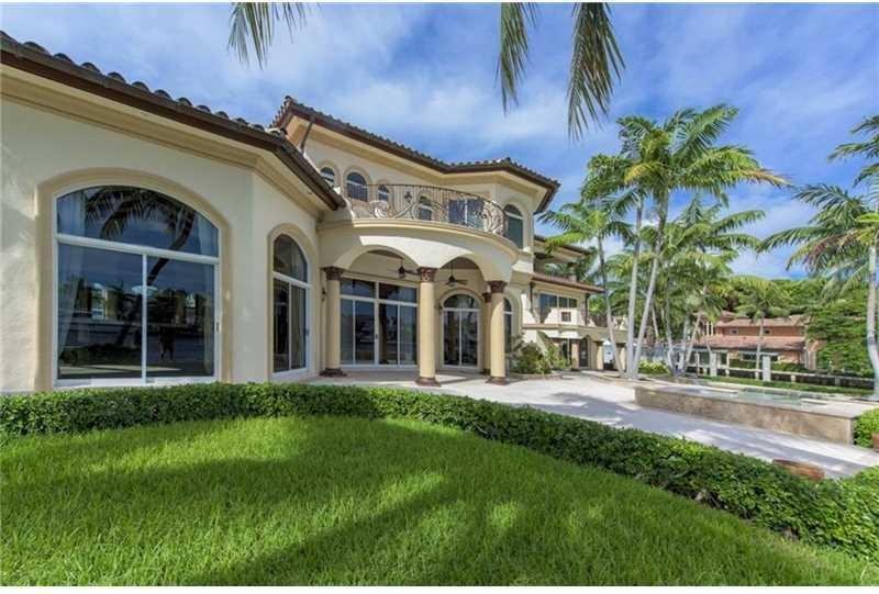 1100 E Broward Blvd #102 - Photo 2 of 12