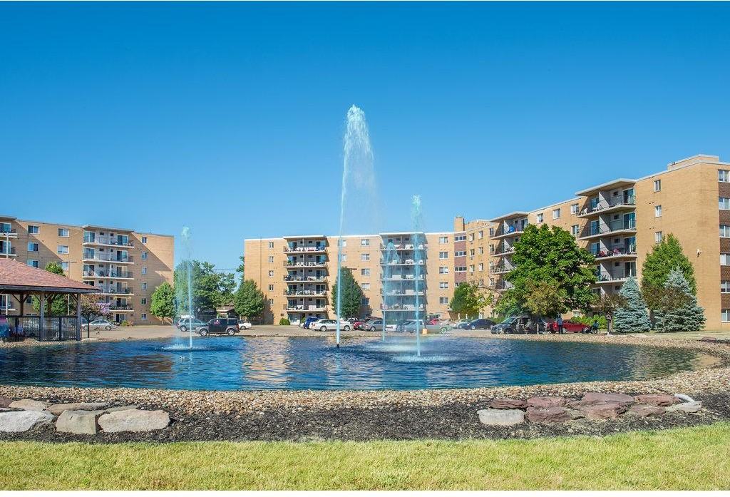 Indian Hills Senior Community 1541 E 191st St, Euclid, OH 44117