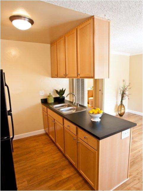 Hillcrest Place - Photo 3 of 7