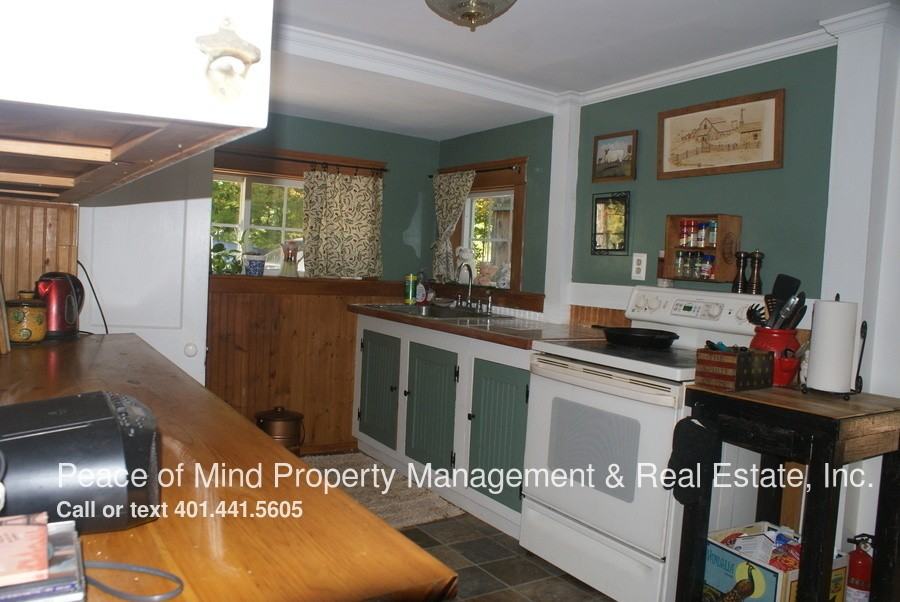 470 Buxton St - Photo 2 of 23