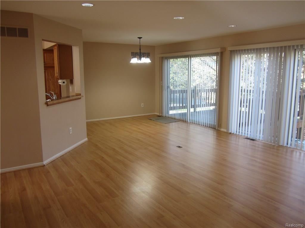 4250 Breckenridge Dr - Photo 2 of 27