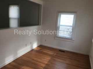 10 Washington Ave - Photo 3 of 12