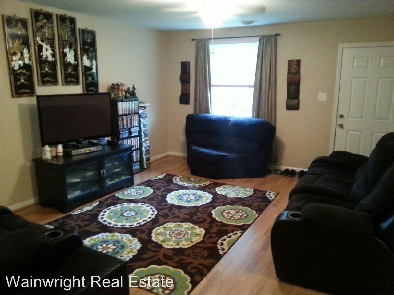 920 Johnstons Rd - Photo 3 of 17