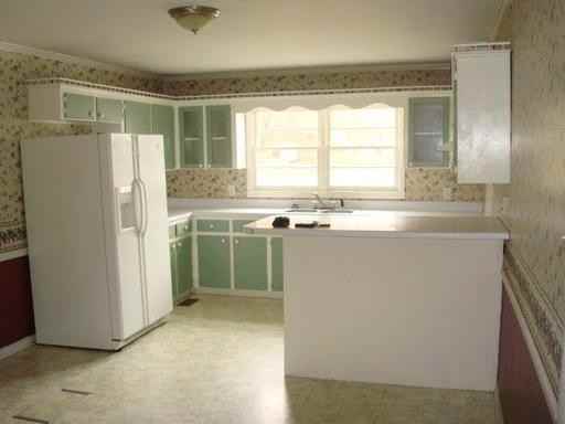 85 Woodard Ave - Photo 3 of 15