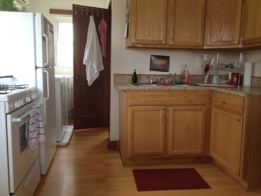 129 Poling Ave - Photo 2 of 3