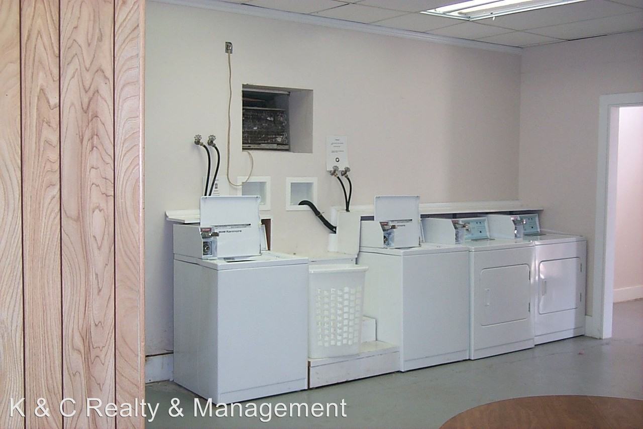 1158 Prospect - Photo 3 of 4