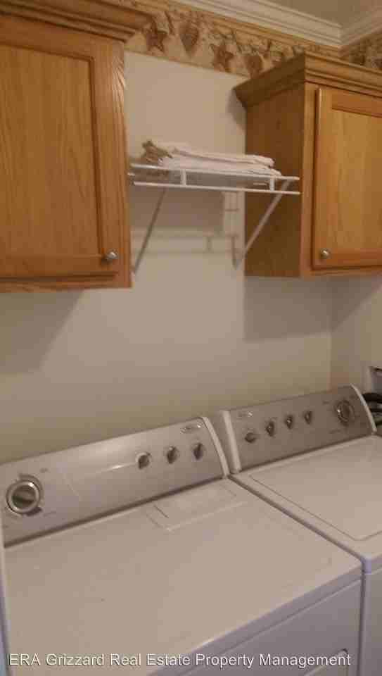 11415 NE 10th Terrace - Photo 2 of 9