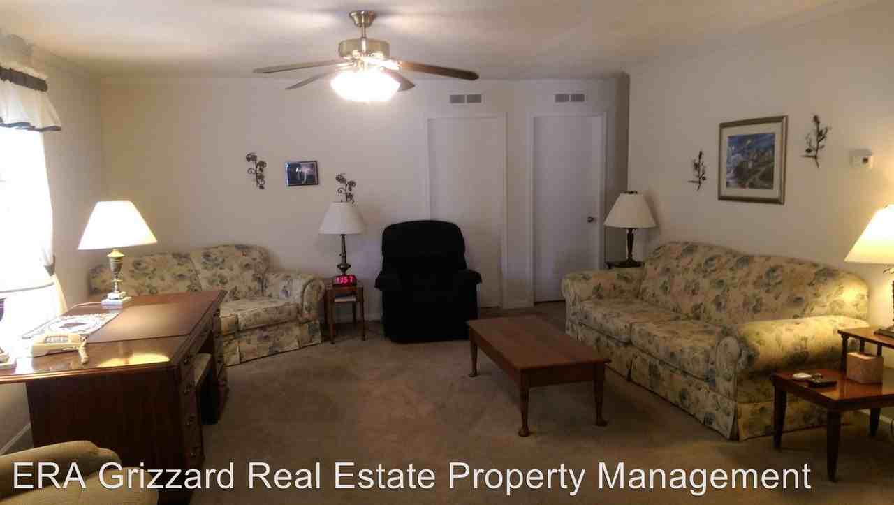 11415 NE 10th Terrace - Photo 3 of 9