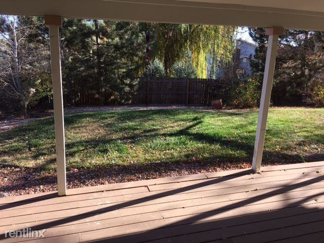 8276 Quay Ct - Photo 2 of 13