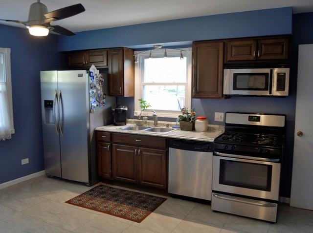 3144 Phillips Ave - Photo 2 of 16