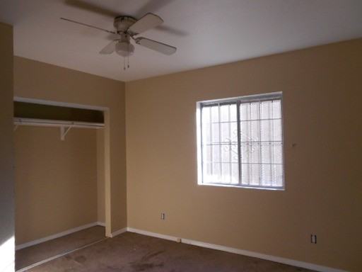 11809 Compton Ave - Photo 2 of 6