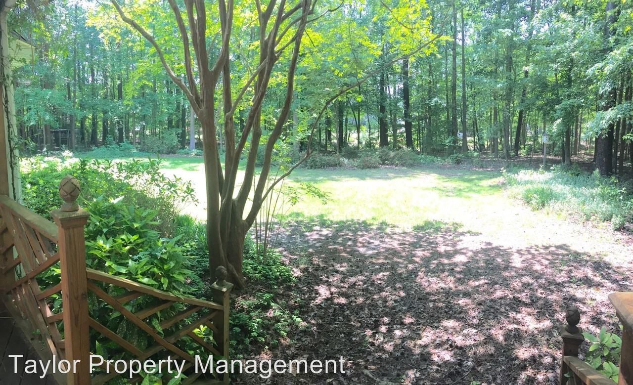 109 Hunters Trail W - Photo 2 of 18