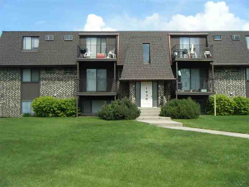 1424 Pioneer Rd - Photo 2 of 9