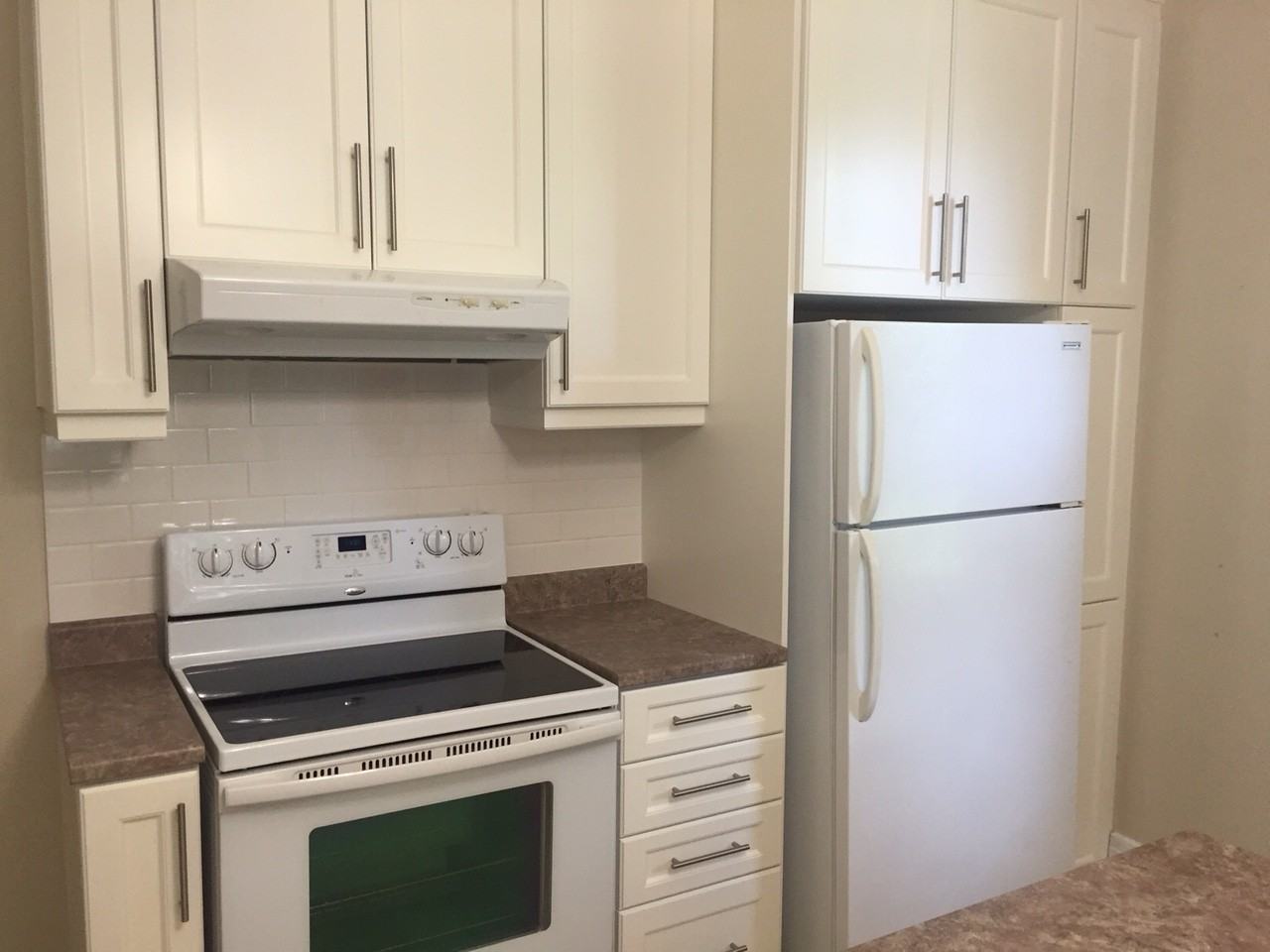 113 Joseph Street - Photo 2 of 10