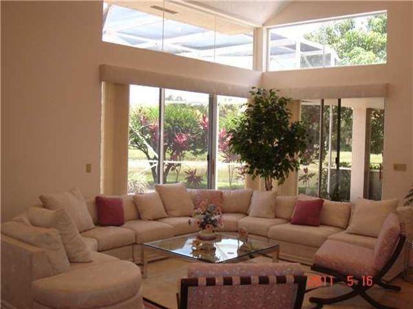 17196 Newport Club Dr - Photo 3 of 6