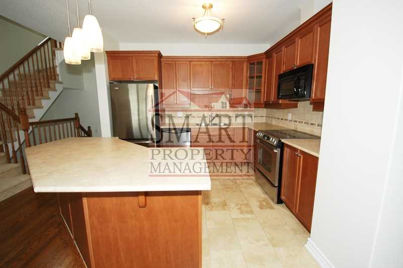 363 Glenbrae Avenue - Photo 2 of 10
