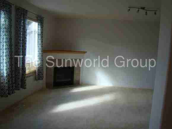 5104 P St - Photo 3 of 10