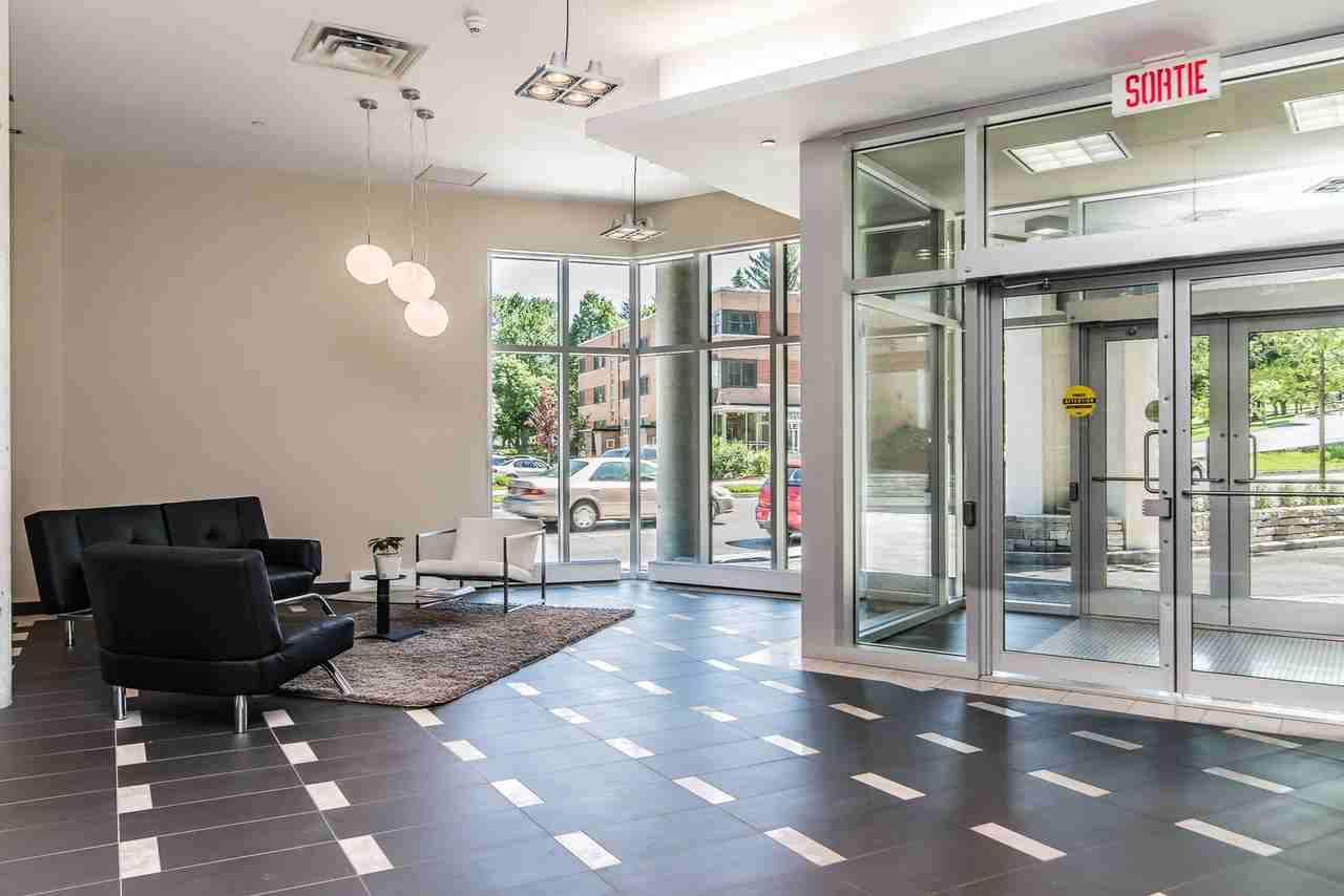 4500 Chemin de la Côte-des-Neiges - Photo 2 of 7