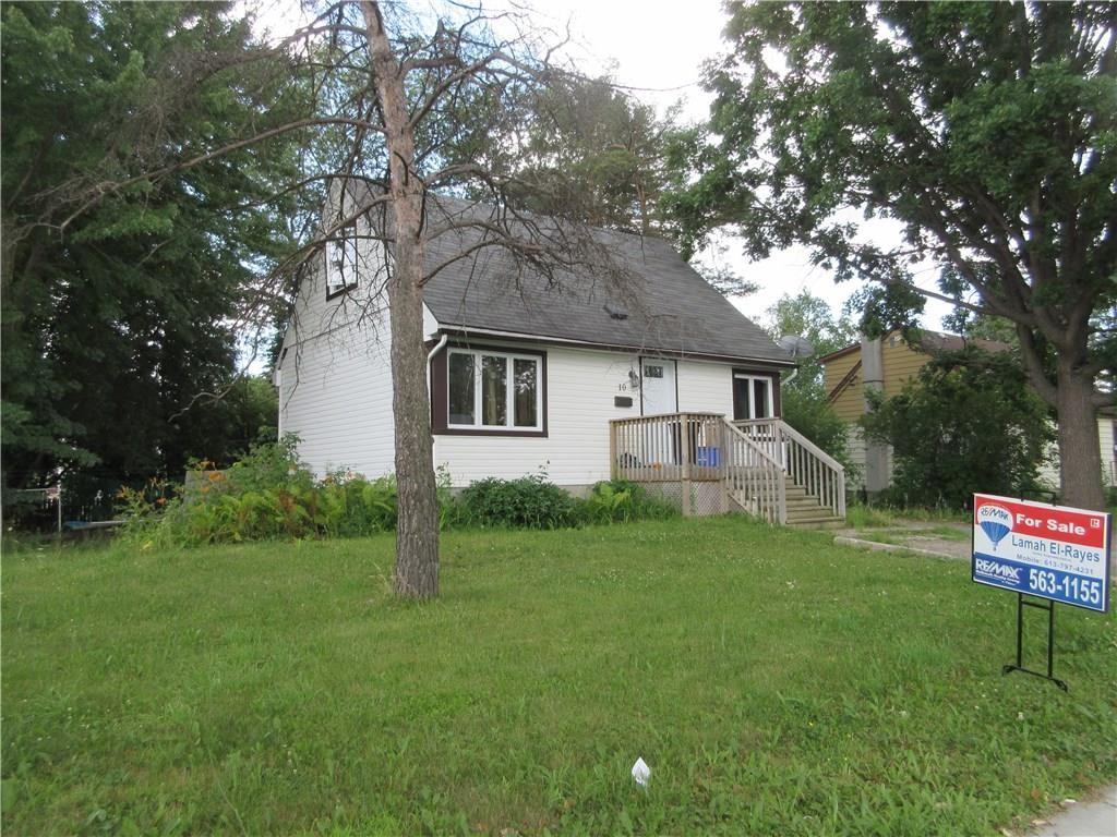 10 Meadowlands Drive East