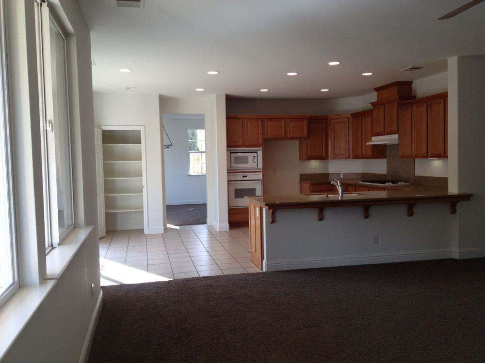 982 Rosewood Ave - Photo 3 of 25