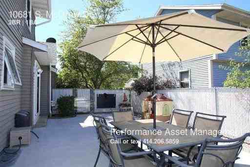 10681 S McGraw Dr - Photo 2 of 21