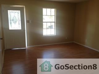 6708 Timbers Dr W - Photo 3 of 4