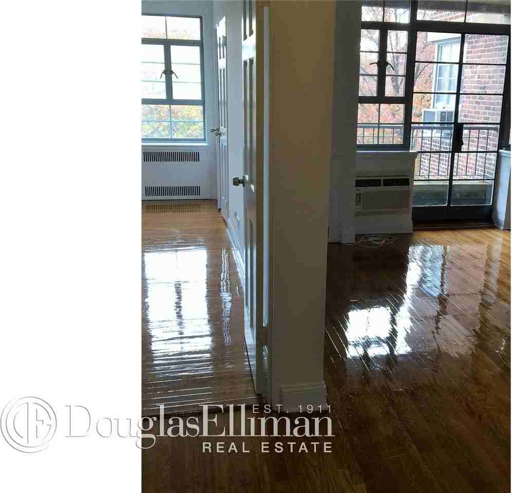 Greenway Terrace & Slocum Cres #52E