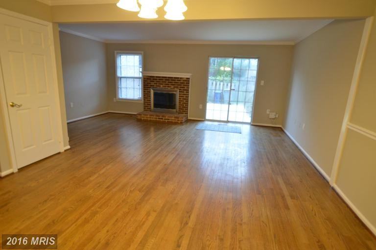 8280 Clifton Farm Ct - Photo 2 of 21