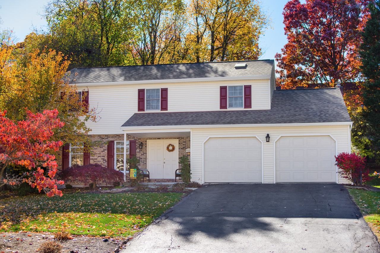 103 Deborah Dr - Photo 2 of 25