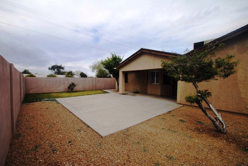 3001 E Danbury Rd - Photo 2 of 15