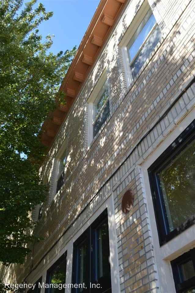 22472 SW Washington St - Photo 2 of 11