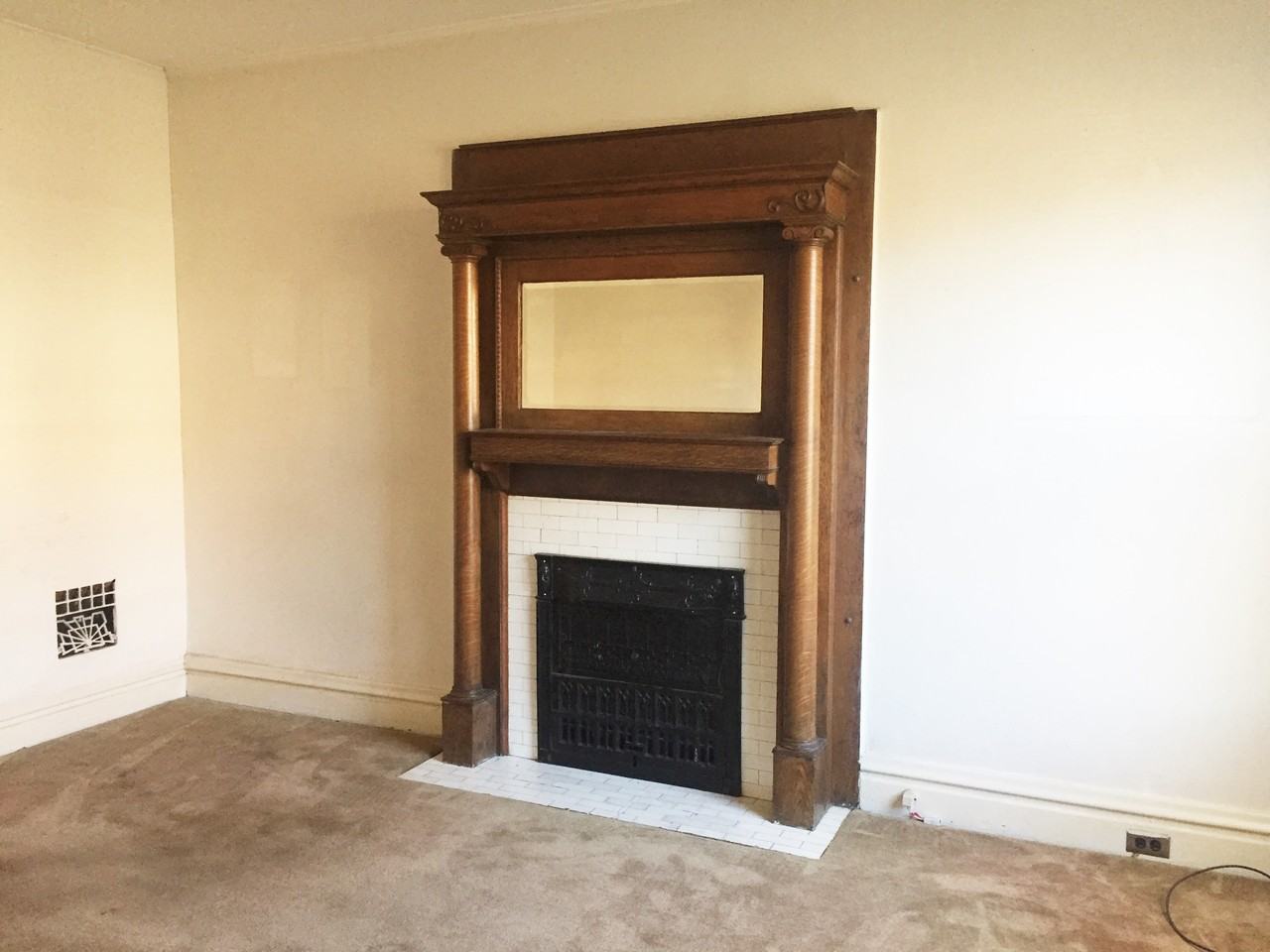 3914 Flad Ave - Photo 3 of 8