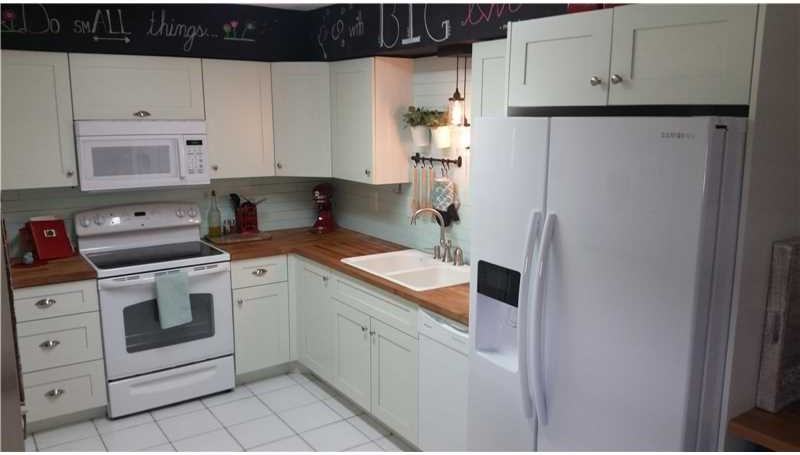 8202 NW 93rd Ave - Photo 2 of 8