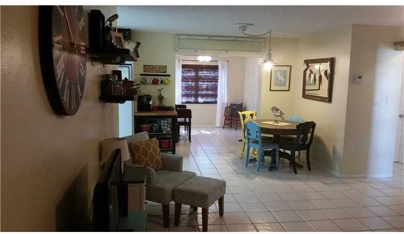 8202 NW 93rd Ave - Photo 3 of 8