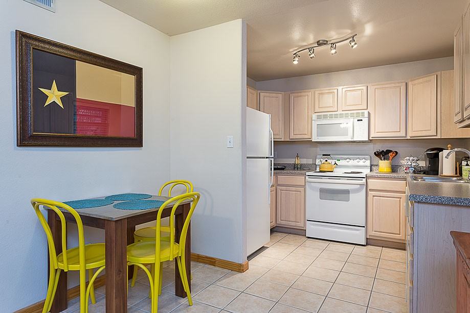 The cheapest apartment rentals for rent in Zilker, Austin