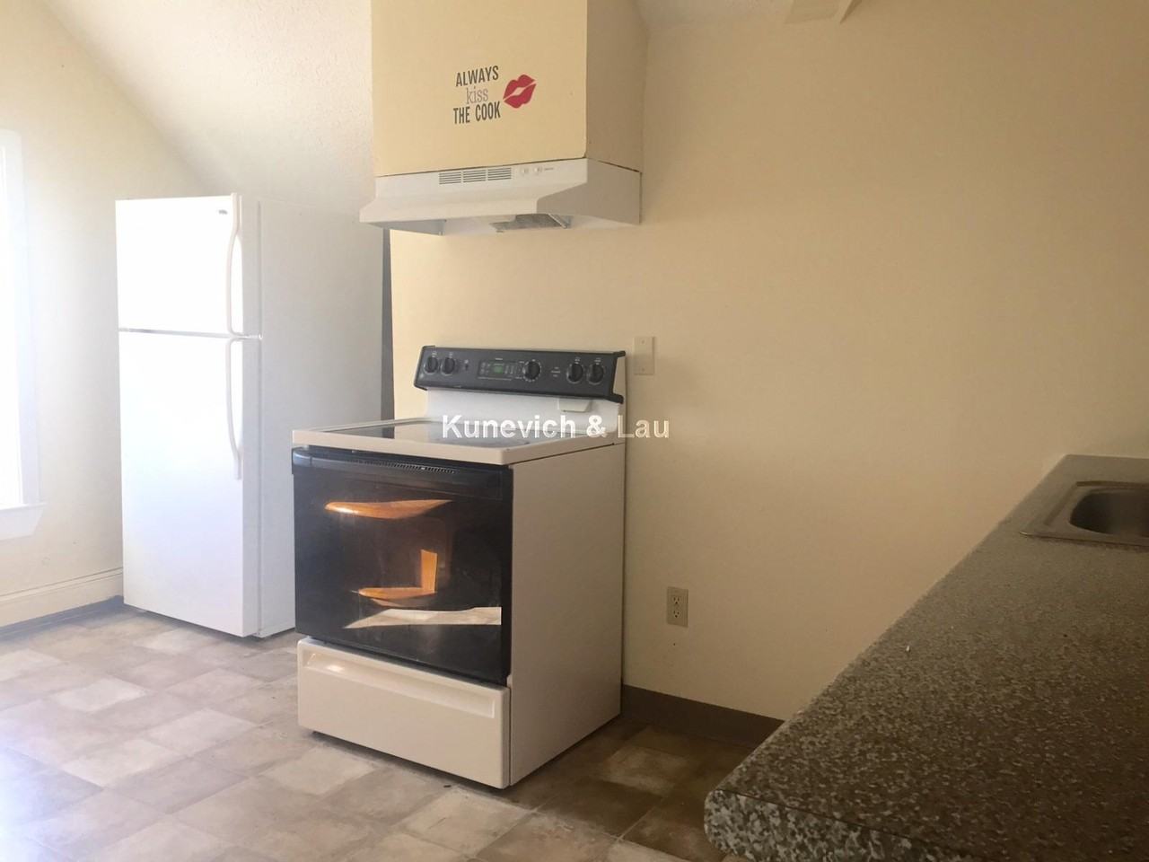 70-44 Pearl St 9 - Photo 2 of 13