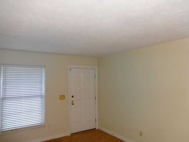 947 Philadelphia Dr #3e - Photo 2 of 13