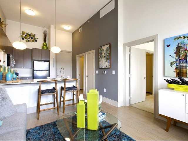 S Lamar Blvd & Dickson Dr #1039 - Photo 5 of 10