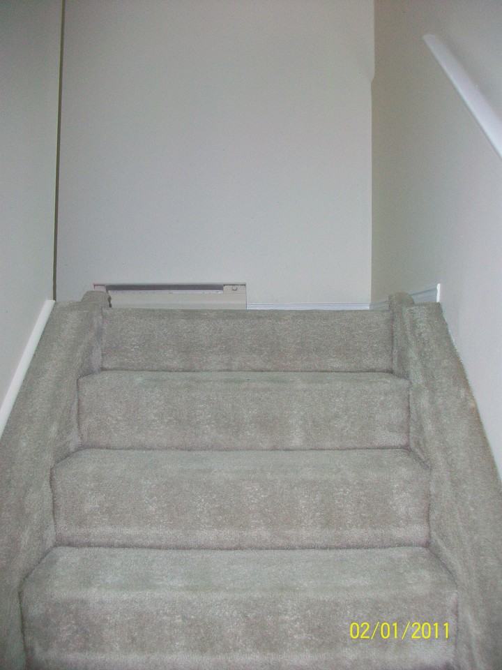 7 Packard Crescent - Photo 2 of 9