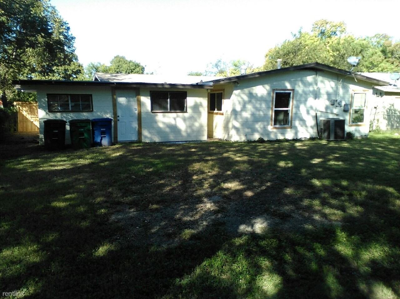 4106 Tropical Dr - Photo 2 of 7