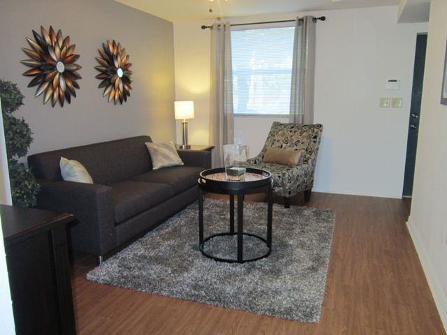 Palmetto Park Apartments - Photo 3 of 9