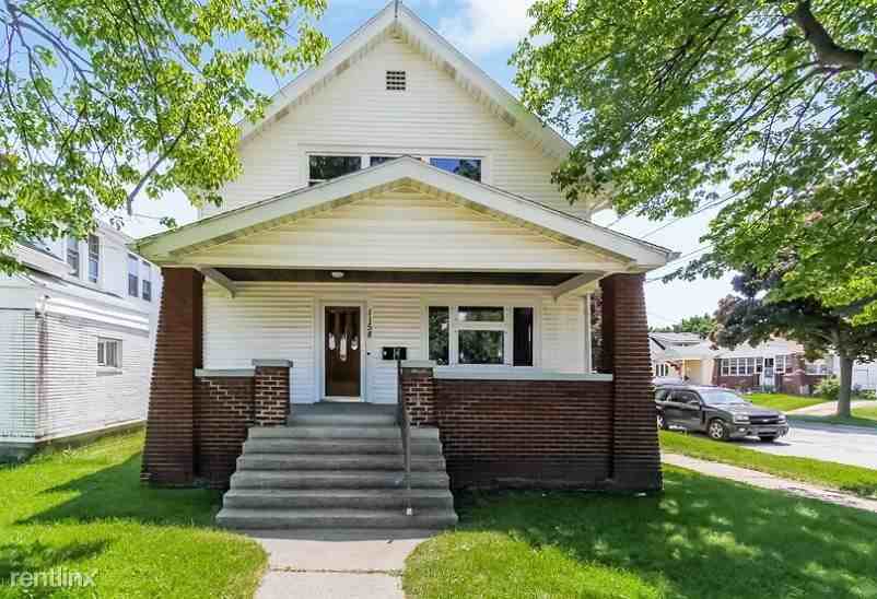 1158 Hovey St SW - Photo 2 of 13