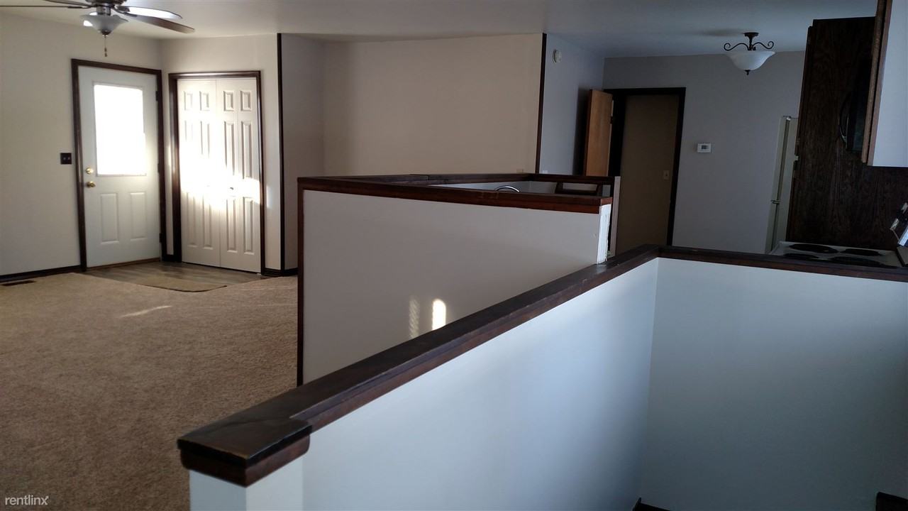 10800-11330 Myers Lake Ave NE - Photo 2 of 9