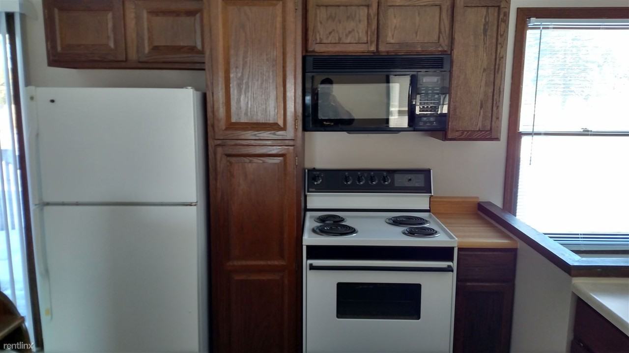 10800-11330 Myers Lake Ave NE - Photo 3 of 9