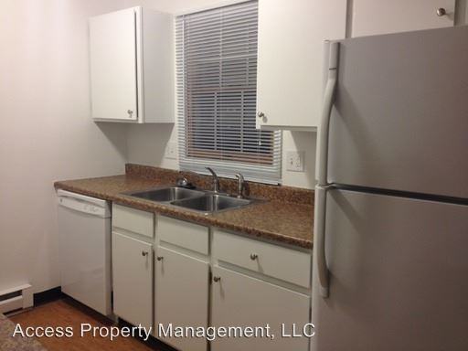 1500 McDonald Ave - Photo 2 of 8