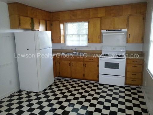 1339 Woodbine St SE - Photo 3 of 6